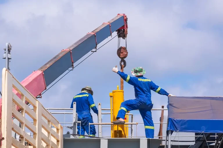 Qualified Rigger & Signal Person Training